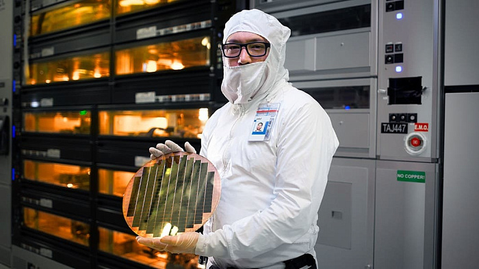 Intel откажется от новых техпроцессов, если спрос на 14A будет низким