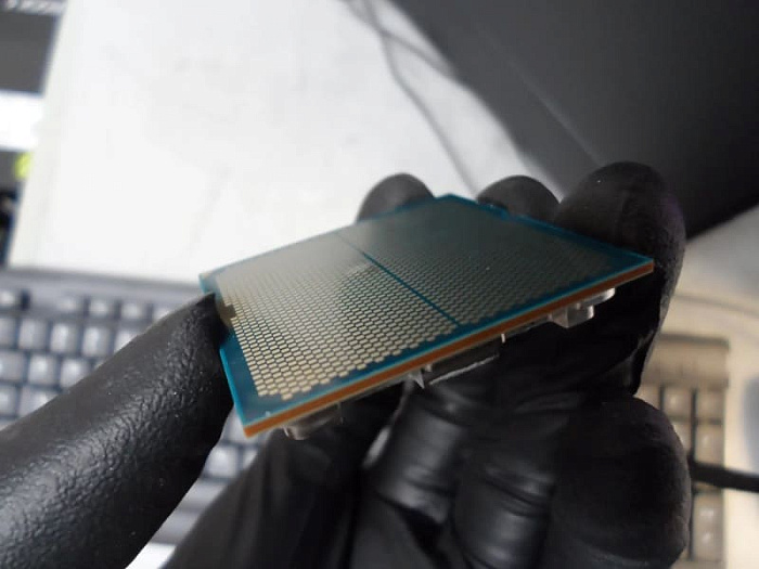 Очередной Ryzen 7 9800X3D умер после включения технологии AMD EXPO