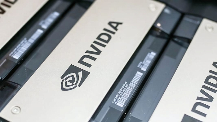 NVIDIA разместила заказы на 300 тысяч ускорителей HGX H20 для Китая