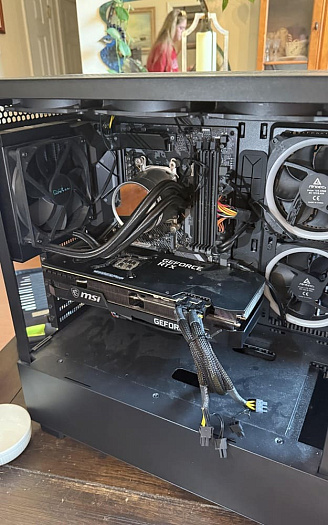 Пользователь посетил секонд-хенд, где смог за $30 купить ПК с GeForce RTX 3080 Ti