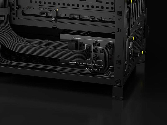 CORSAIR выпустила второе поколение блоков питания RMx SHIFT с боковым подключением кабелей