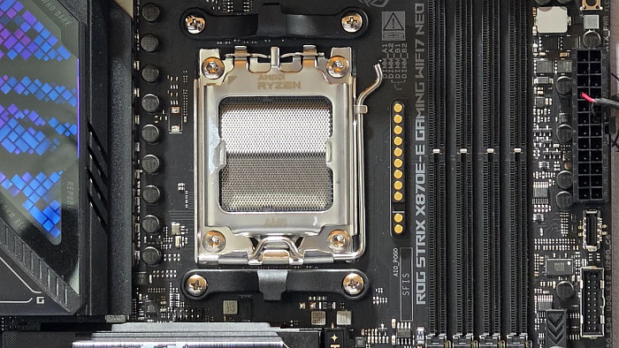 CES 2026: готовая СЖО ASUS ROG Strix LC IV не требует кабелей для работы