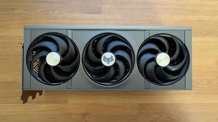 12V-2x6 продолжает гореть на видеокарте Radeon RX 9070 XT