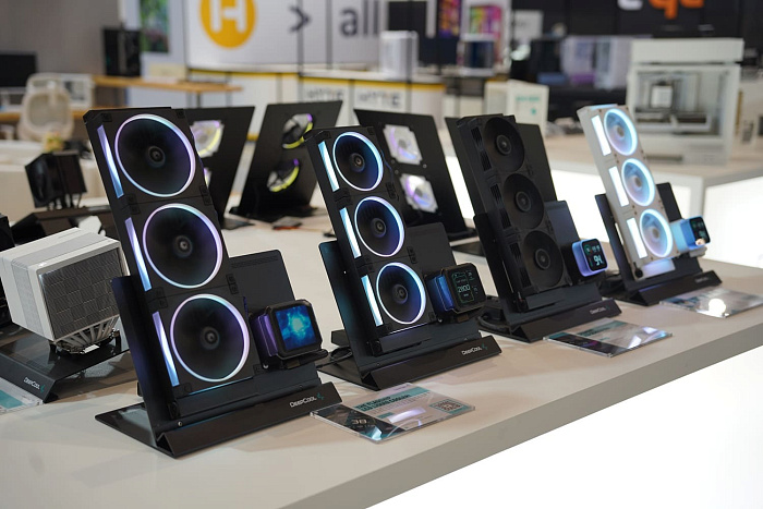 DeepCool на COMPUTEX: водянки, воздух и корпуса