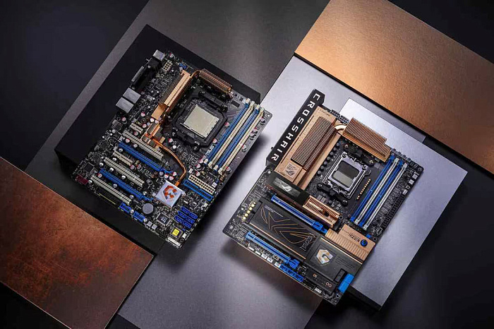 ASUS продемонстрировала материнскую плату ROG CROSSHAIR 2006 на чипсете X870E