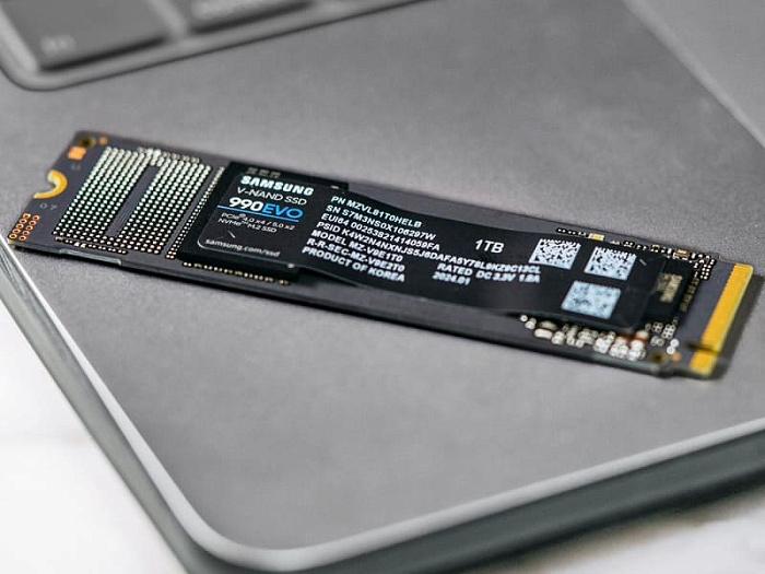 Слух: Samsung повышает цены на продукты с памятью до 80% для сервисных центров Слух: Samsung повышает цены на продукты с памятью до 80% для сервисных центров