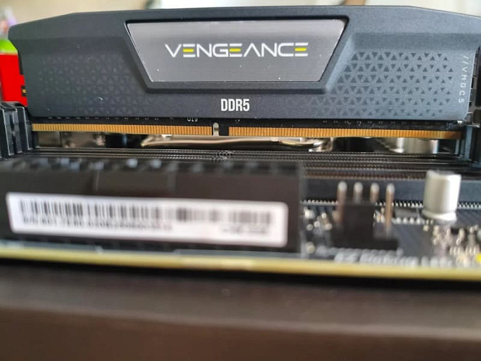 Amazon продал комплект оперативной памяти DDR4 под видом DDR5
