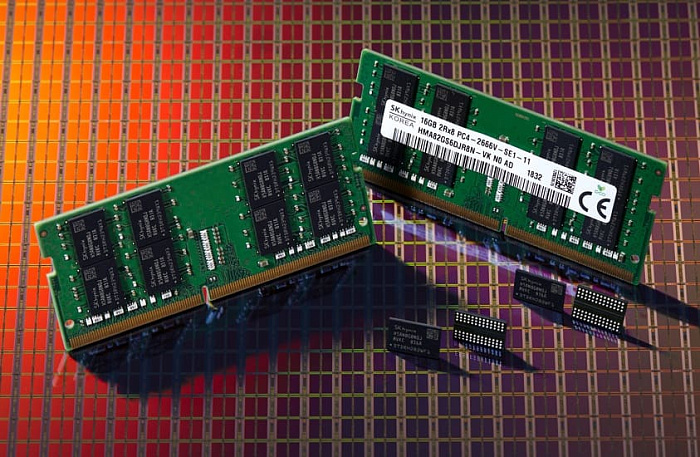 Samsung и SK hynix отказываются от планов по свёртыванию DDR4 из-за повышения цен