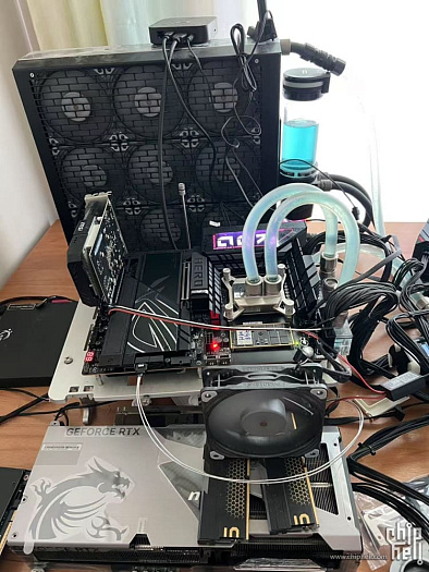 Энтузиаст показал работу разогнанных модулей оперативной памяти G.SKILL CAMM2 Энтузиаст показал работу разогнанных модулей оперативной памяти G.SKILL CAMM2