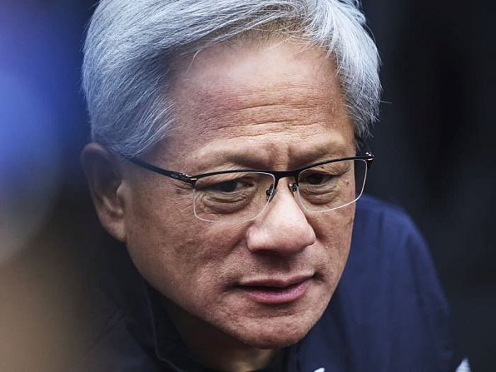 Генеральный директор NVIDIA недоволен приличным падением стоимости акций