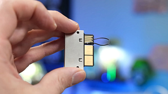 Модификация GC-HPWR на ROG Matrix RTX 5090 убирает лимит мощности у разъёма 12V-2x6