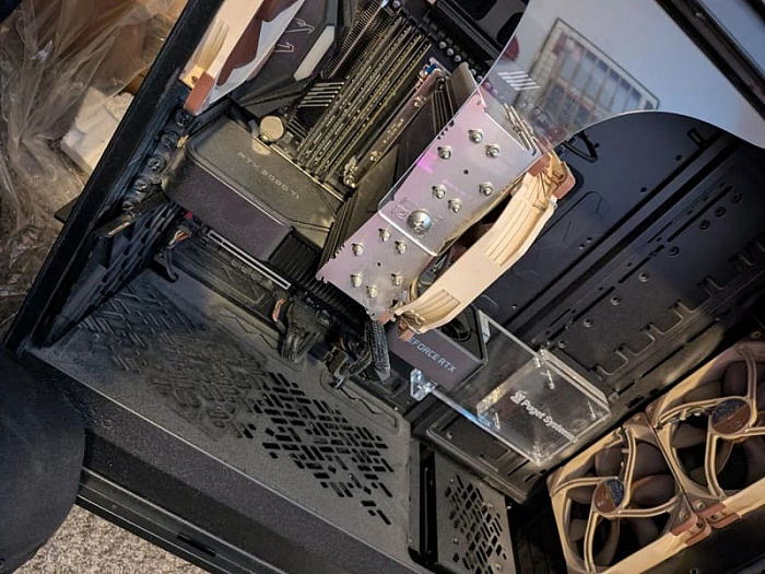 Пользователь купил систему с Threadripper 3960X и GeForce RTX 3080 Ti всего за $23