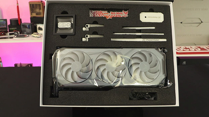 PowerColor Radeon RX 9070 XT Red Devil White Edition будет доступна 8 апреля