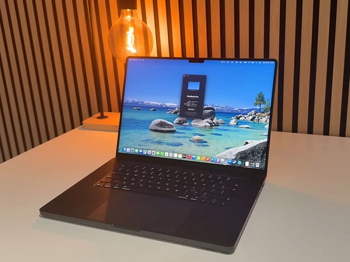 Apple M5 Max греется заметно меньше M4 Max, но всё ещё без труда преодолевает 100&deg;C