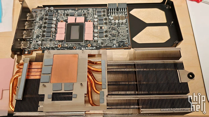 Замена термопрокладок на Radeon RX 9070 XT MBA снижает нагрев памяти