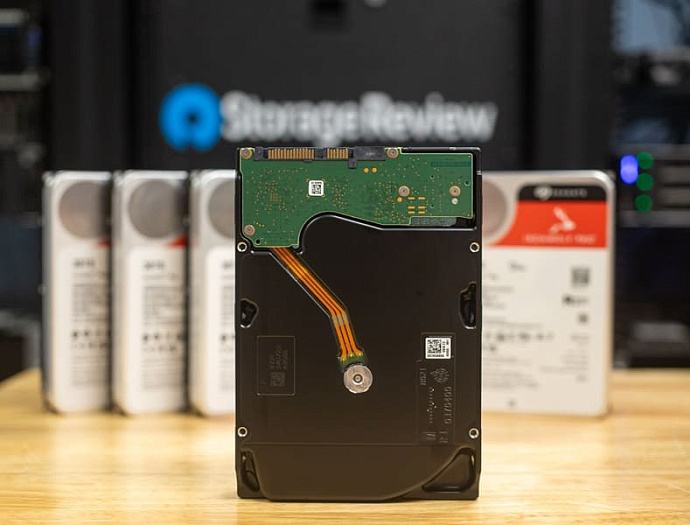 Seagate расширила линейки жёстких дисков IronWolf Pro и Exos моделями объёмом 30 Тбайт