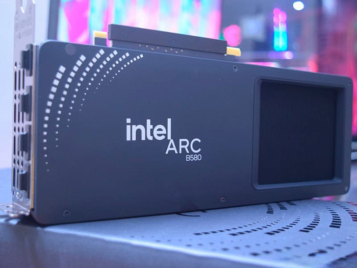 Intel все еще может работать над Arc B770