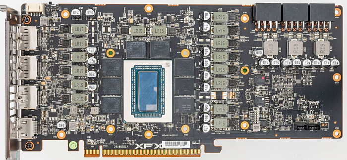 Покупатель Radeon RX 9070 XT столкнулся с &ldquo;лишним&rdquo; конденсатором в комплекте поставки