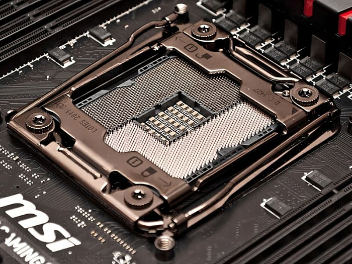 Слух: сокет для Intel Nova Lake-S может получить вариант с двумя зажимами