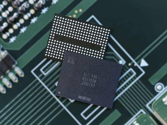 Samsung откладывает выпуск памяти QLC NAND V9 из-за проблем с производительностью