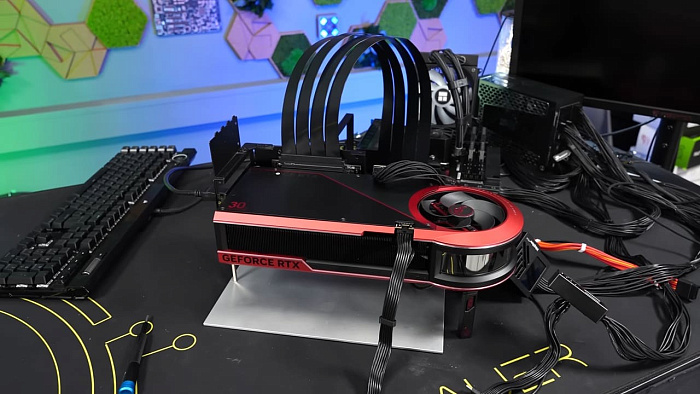ASUS изменила способ нанесения жидкого металла на ROG Matrix Platinum RTX 5090