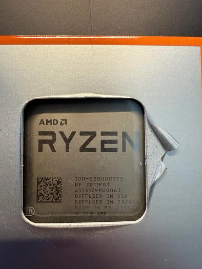 Покупатель AMD Ryzen 9 9900X3D в состоянии "как новый" получил на руки Ryzen 9 3900X