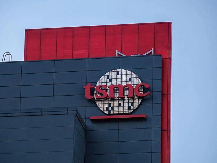 На TSMC подали в суд за расовую дискриминацию при найме рабочих