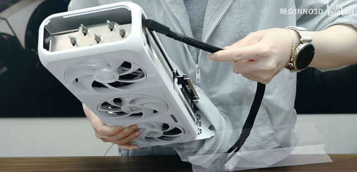 Inno3D и AXGaming показали RTX 5070 Ti с полностью скрытым кабелем питания
