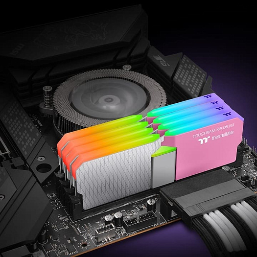 Thermaltake представила розовую память TOUGHRAM XG RGB DDR5 Bubble Pink