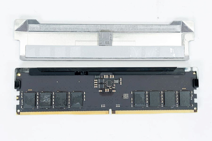 Модули памяти CORSAIR Pro OC DDR5 достигают скорости 6400 MT/s при тайминге CL32