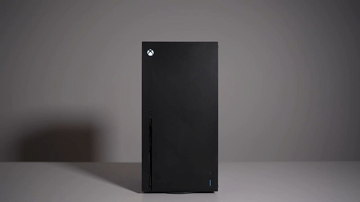 Энтузиаст уместил внутри корпуса консоли Xbox Series X полноценный игровой ПК