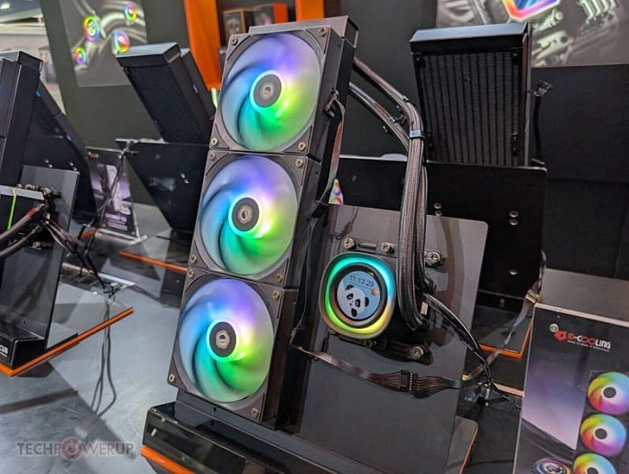 ID-Cooling на COMPUTEX: много воды и воздуха