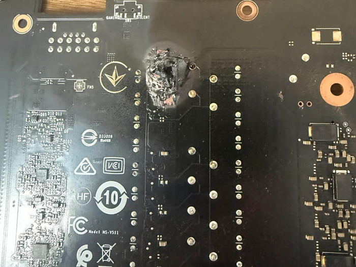 GeForce RTX 4080 SUPER моментально сгорела после первого включения