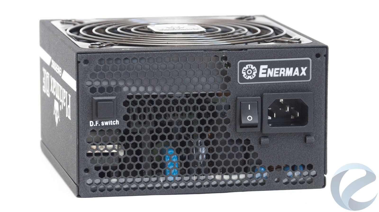 Enermax Platimax 750w. Enermax Platimax 850 w. 1050w Thermaltake Grand TPG-1050f-Platinum. Enermax Platimax 1050w провода.